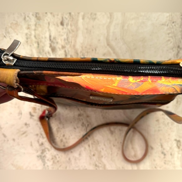 Handmade leather Argentinian embellished crossbody with matching coin purse - Picture 9 of 12